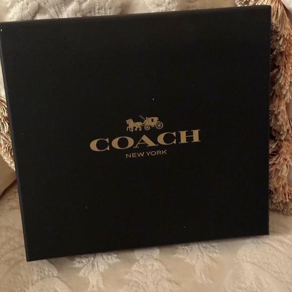 Coach Women's Boxed Embroidered Rib Trim Wool Beanie - Black - NIB - Picture 2 of 3